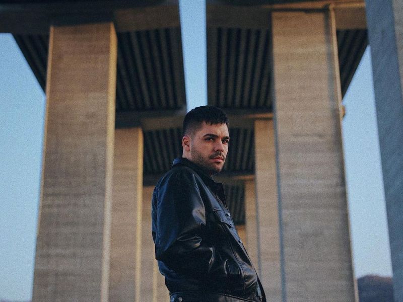 Emir Can İğrek’in Hit Olmaya Aday Şarkısı;&nbsp;Felfena