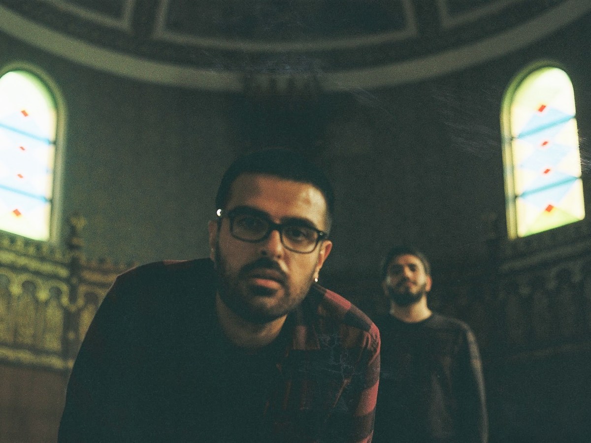 Mavi Huydur Bende Yeni Teklisi Dipler Çiçek Açar’ı&nbsp;Yayınladı